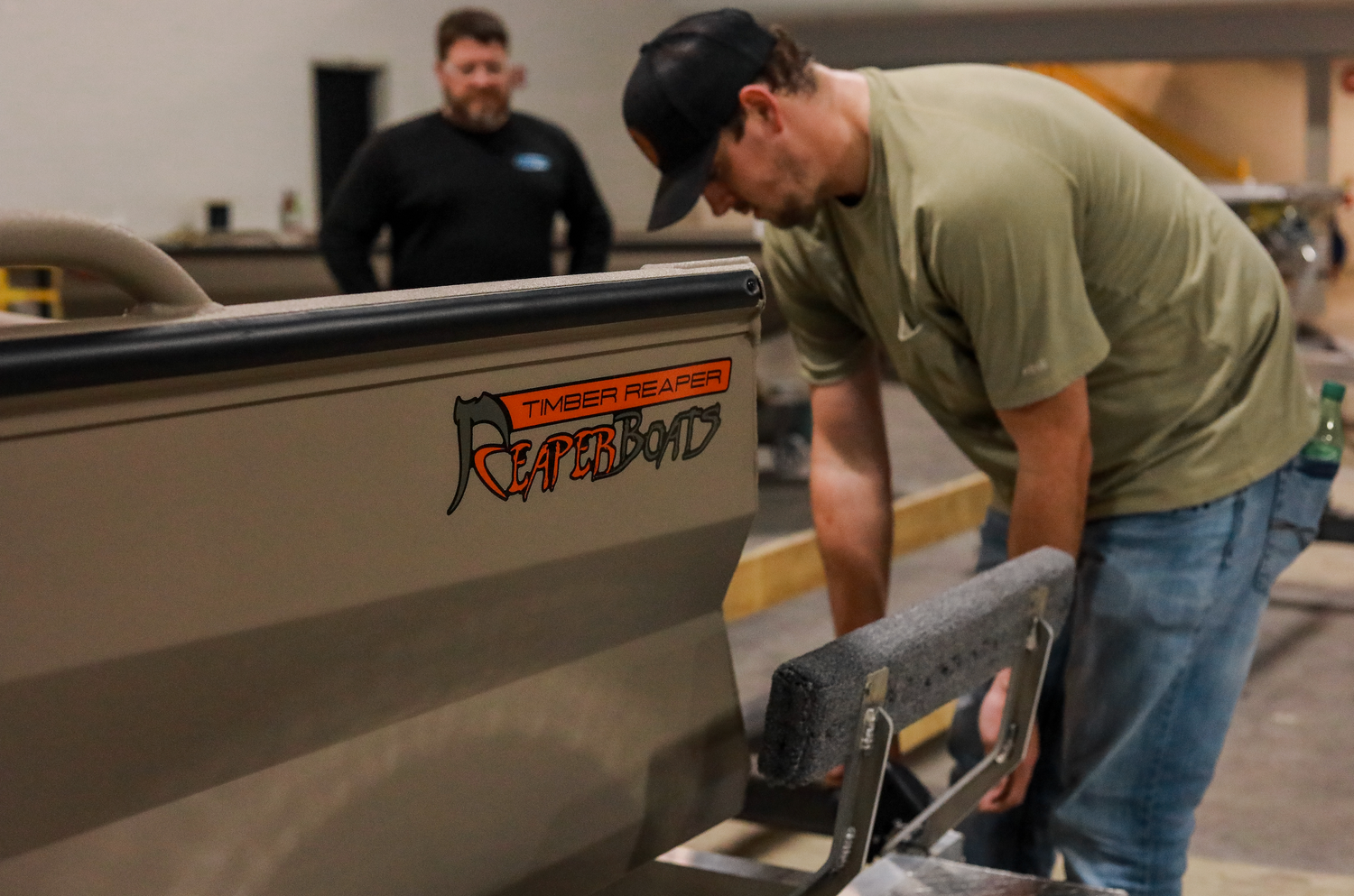 hunting, boats, aluminum, welding, boat manufacturer, boat dealer, decal, trees, water, fishing, hunting boat, running, motor, fast, waves, boat manufactures, paint, outdoors
