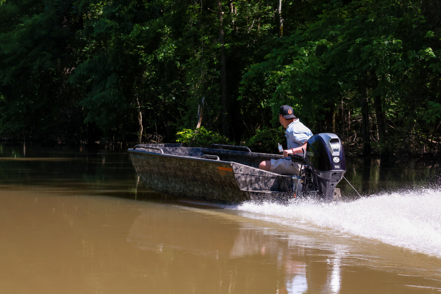 hunting, boats, aluminum, welding, boat manufacturer, boat dealer, decal, trees, water, fishing, hunting boat, running, motor, fast, waves, boat manufactures, paint, outdoors, wildlife